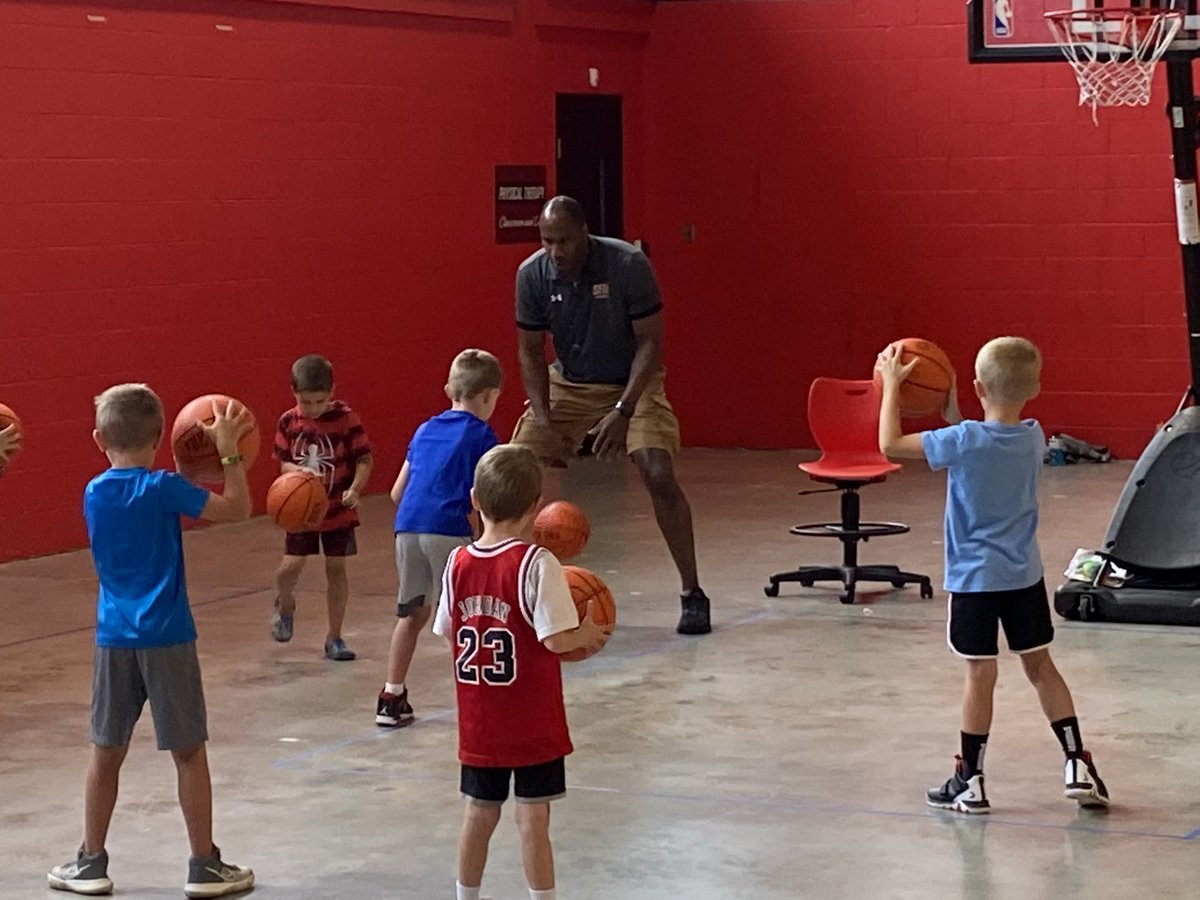 redwolvesmbb's tweet photo. Great First Day of Camp! https://t.co/hYow1FDglQ