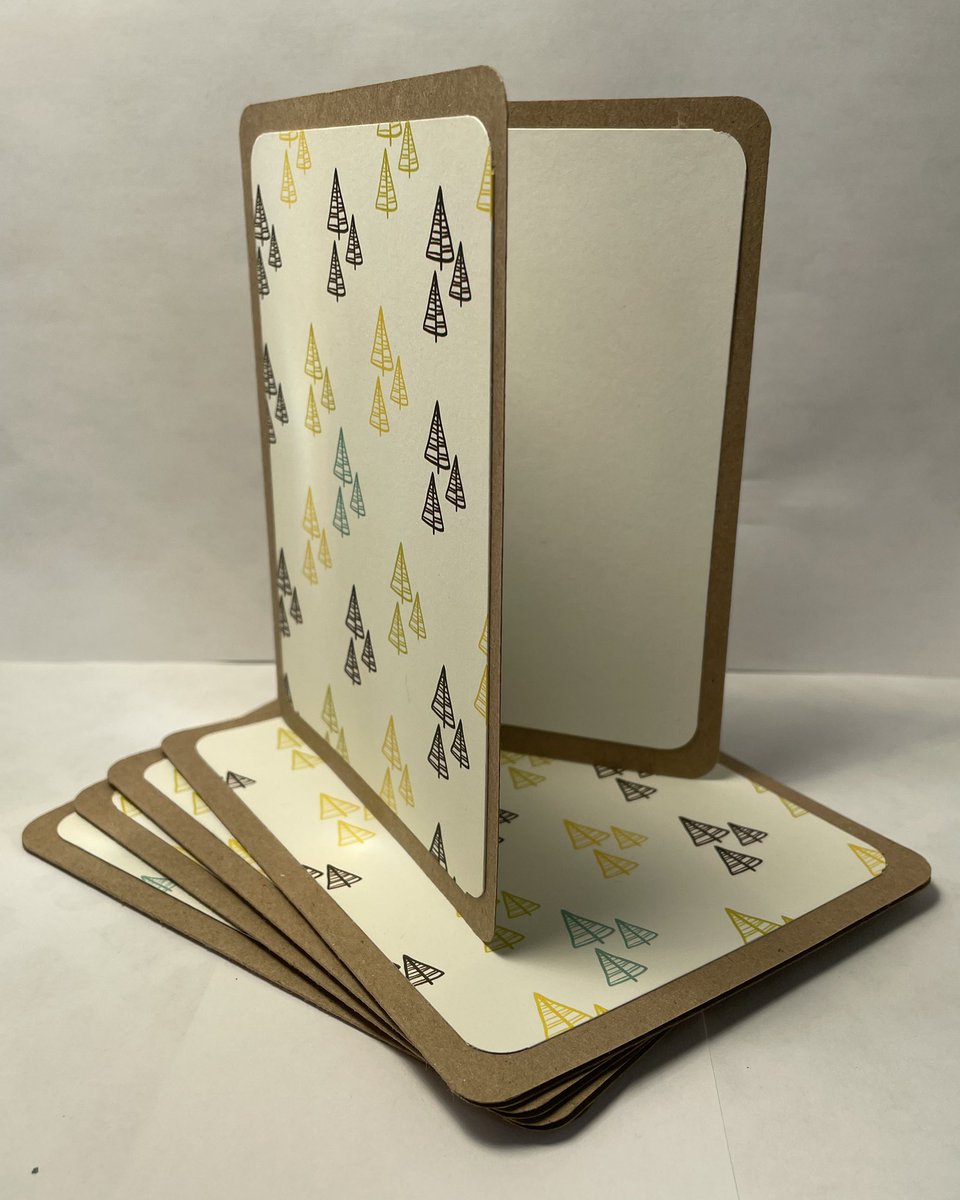 tiredbeesart's tweet photo. Blank cards: $2.40
Nightmare teddy: $8 https://t.co/VKiP6aGr72