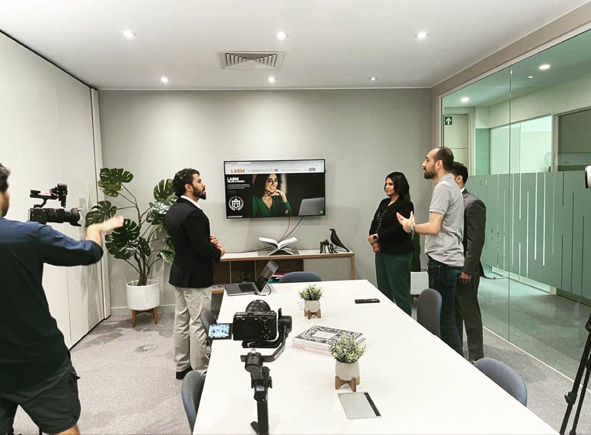 LondonAcademyBM's tweet photo. Making the education accessible & affordable with a greater flexibility for the students and learners.
:
:
#education #students #onlineclasses #DegreeProgrammes #OnlineUniversityProgressionCourses #shortcourses https://t.co/hEgFovSas4