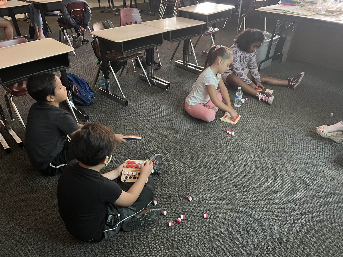 kmessocialmedia's tweet photo. First graders use ten frames to solve one mathematical expression using benchmark numbers. #kmesbearcubs #bestyearever #sdocgoodtogreat #mathematiciansinthemaking #handson #firstgrade https://t.co/cF6DHJ23al
