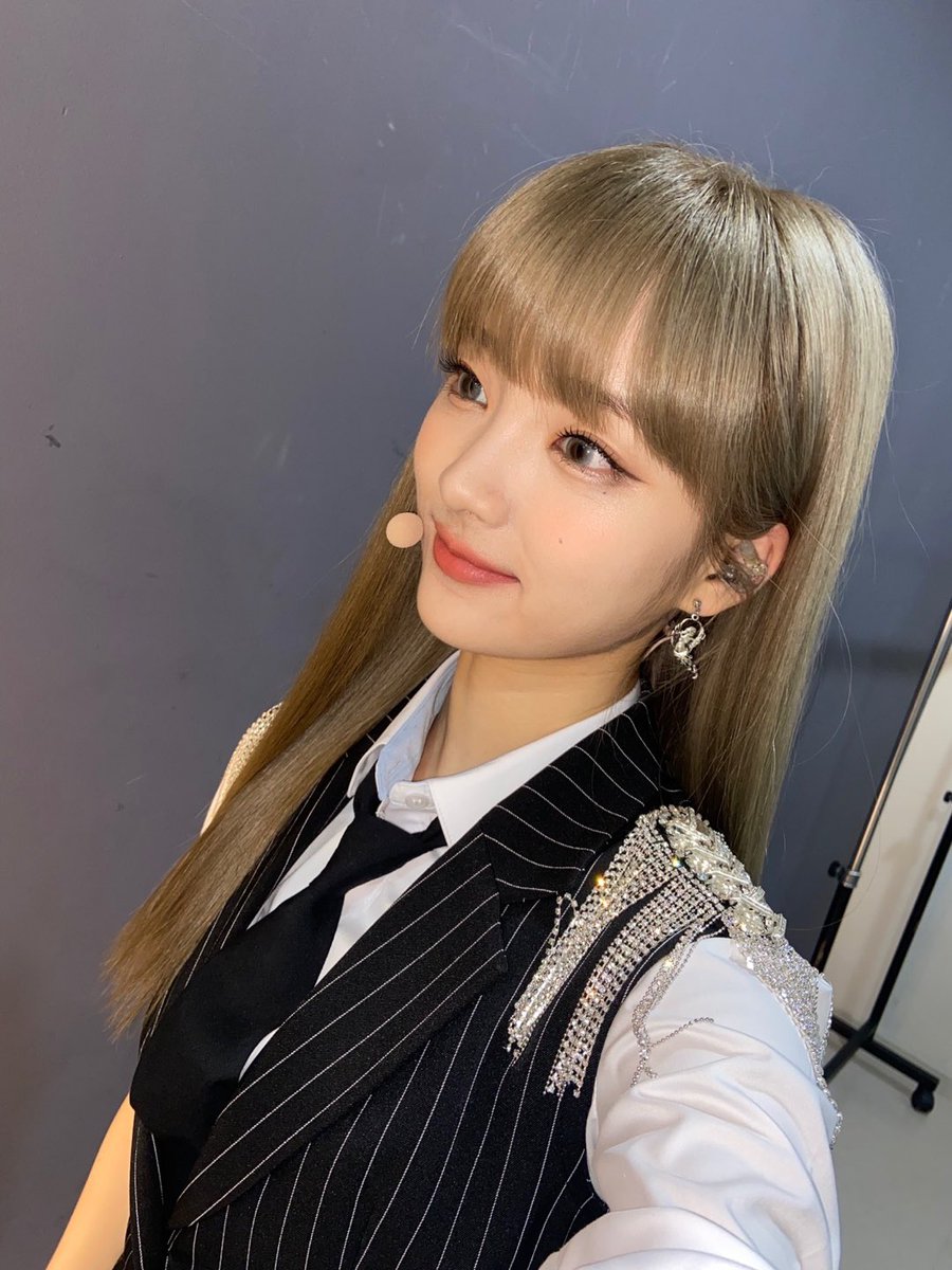 ichillinfancafe's tweet photo. 220619 e.ji fancafe update (1/2)
#E_JI #이지
#ICHILLIN #아이칠린 https://t.co/tb9ztZNmiL