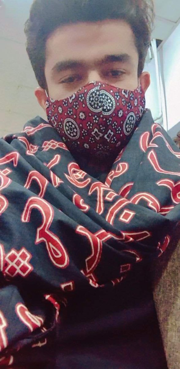 Sojhro9's tweet photo. #JusticeForAshfaqShar
آخر کيسي تائين معصوم شاگرد ماريا ويندا https://t.co/8iXNFhEHIe