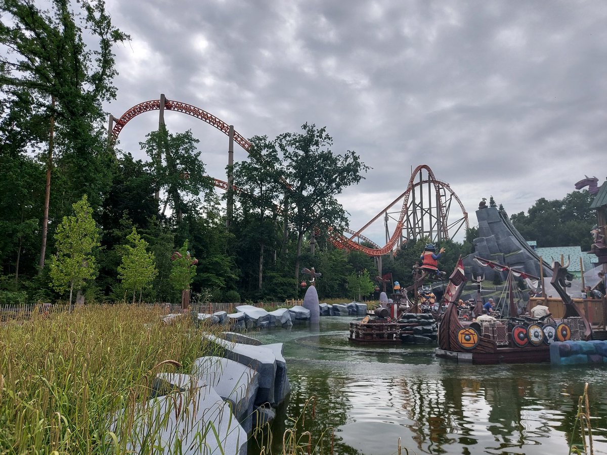 Actually in shock that I have a) seen this ride and b) visited whilst it was open, feel like I should buy a lottery ticket