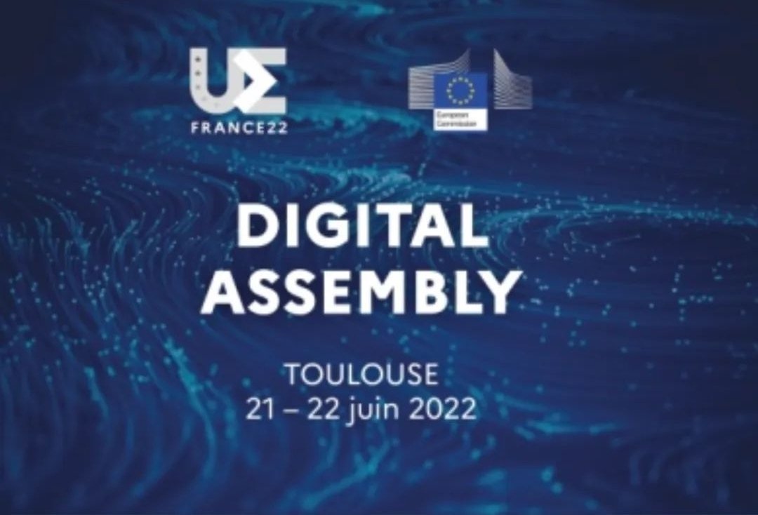 jrlopezbenito's tweet photo. Ya en #Toulouse y preparado para mañana #DigitalAssembly2022 😃 👉🏼 June 21st | 14:45 - 16:20 Plenary session | Future of the internet: The #Metaverse and #Web3 🚀 @EU_Commission @EUCouncil 👉🏼🔗 https://t.co/mVsTc9Nfzx https://t.co/wTxmeckZEA