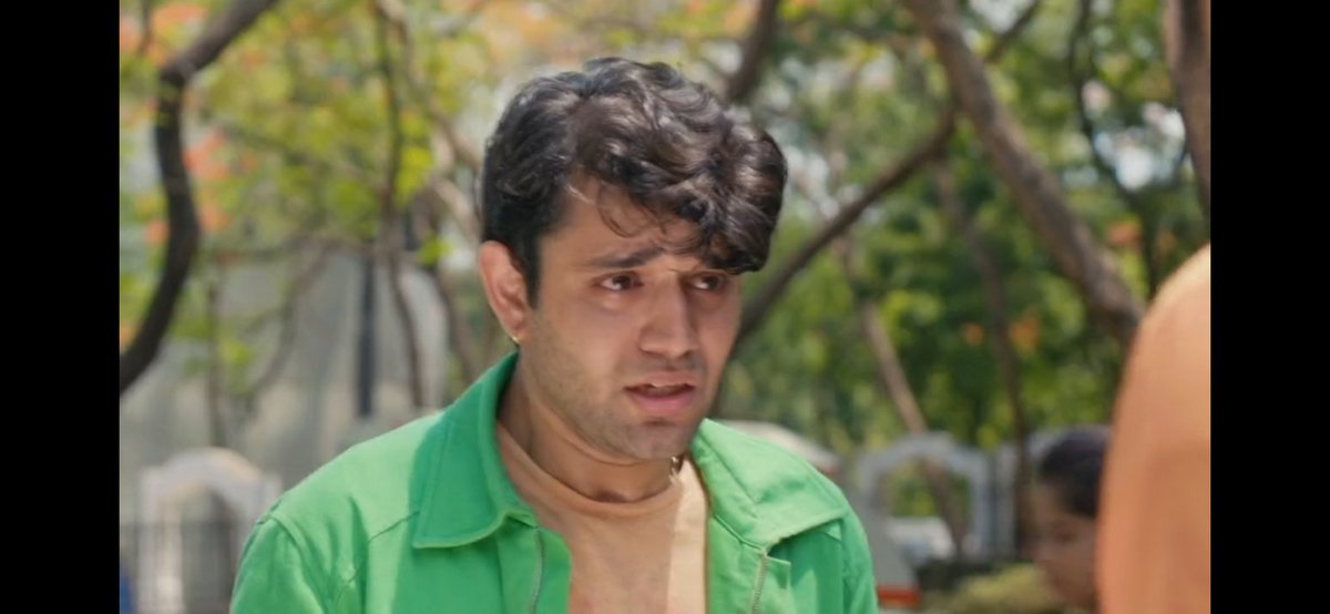SrushtiOza's tweet photo. Any episode without #ShivaPandya should be called "A tale of incompetent brothers"
#PandyaStore #PandyaBrothers
Also Gautam is a terrible parent. What parent shouts at their child when they are shaking, crying in fear for losing their brother? Trash. #GautamPandya #KrishPandya https://t.co/H7Jy5KnMSk