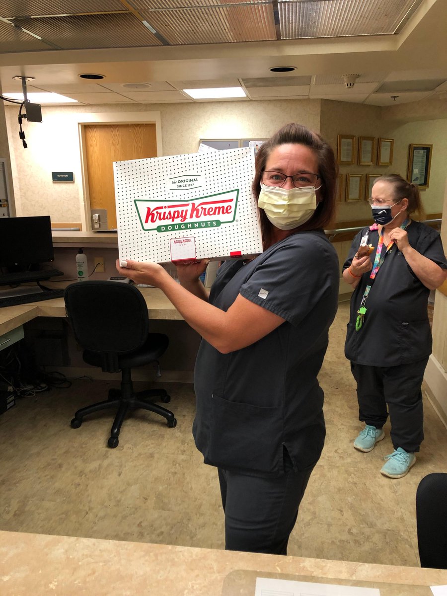 masoniccareers's tweet photo. Our residents and team had a great day celebrating Father's Day with #DonutsForDad! https://t.co/Z7dOXnGGxI