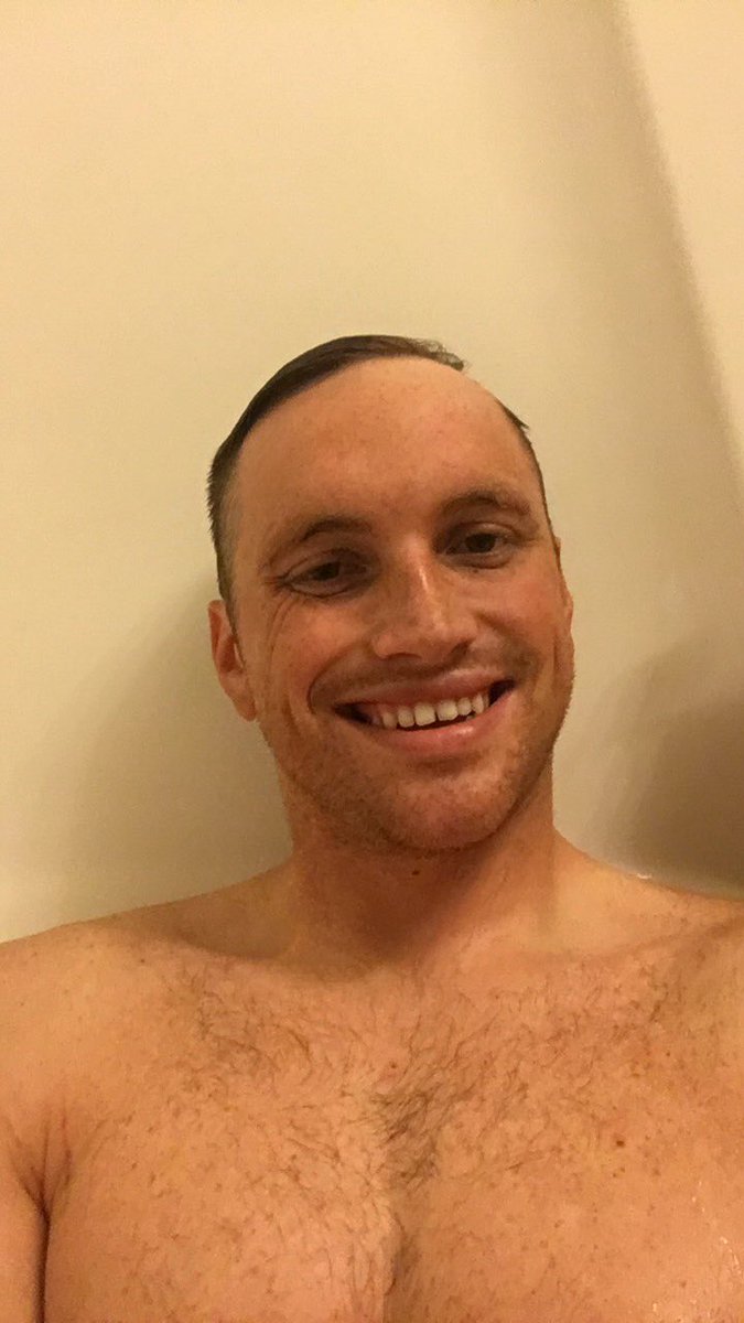 packer_danny's tweet photo. Epson salt baths are 🔥 and a good gym workout and shower https://t.co/OAQAeLNv9E