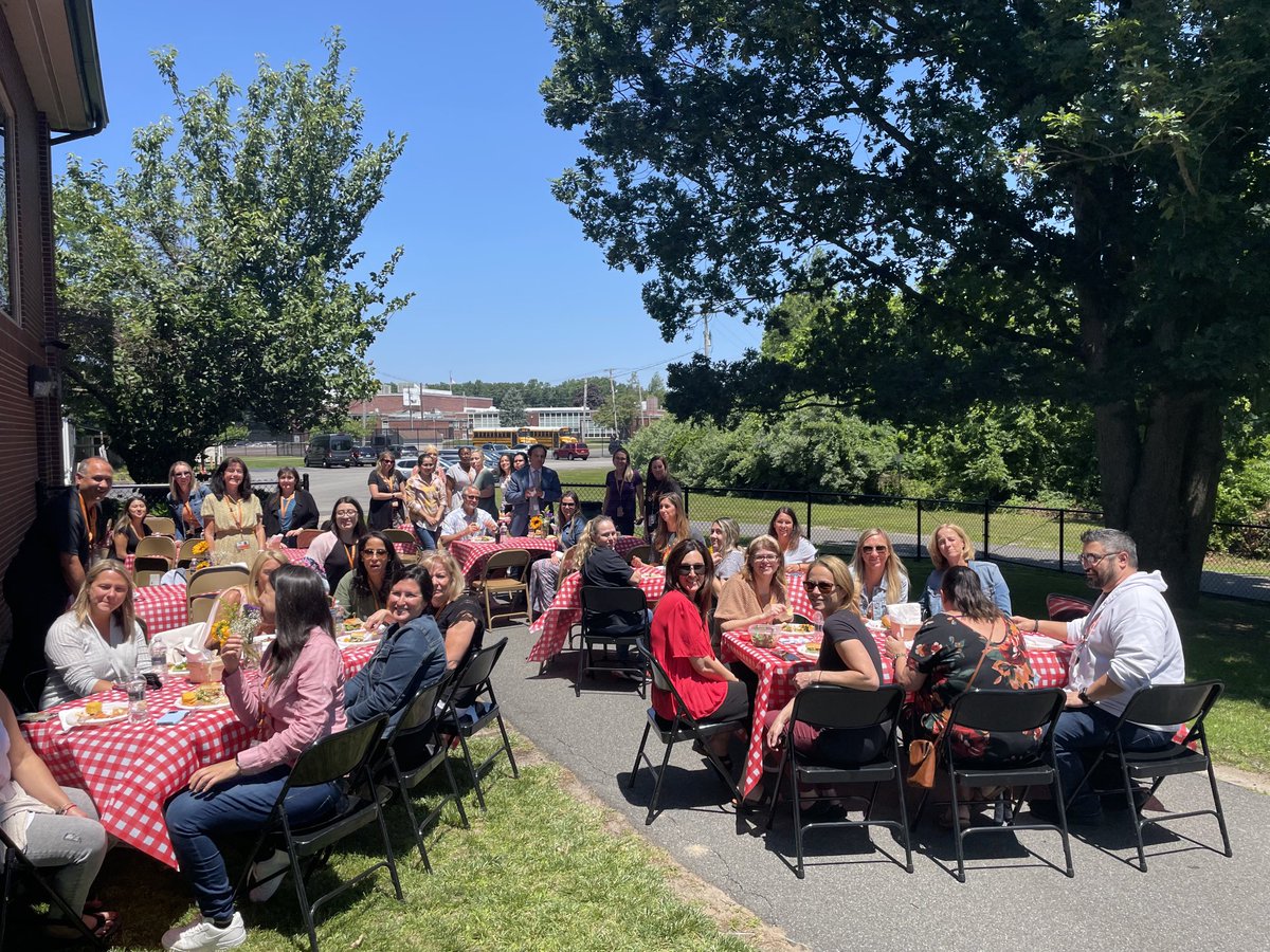 north_dover's tweet photo. Beautiful Day for a picnic! Thank you, NDE staff. Your hard work every day on behalf of our students is greatly appreciated! #summershere #onemorewakeup #yougotthis! @PublicDover https://t.co/xWxUOig2C9