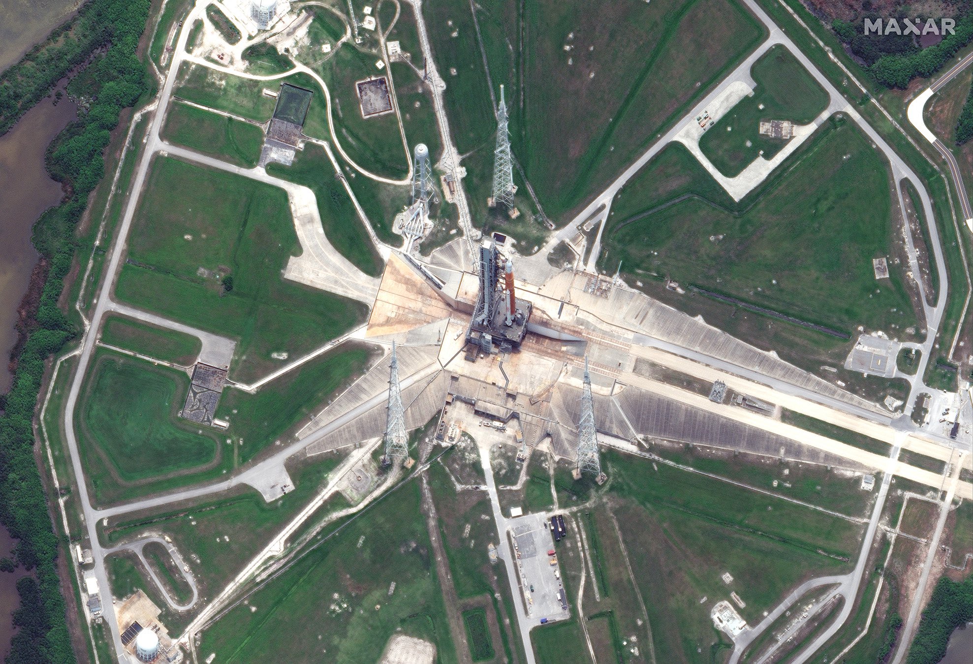 Maxar_Japan on Twitter 