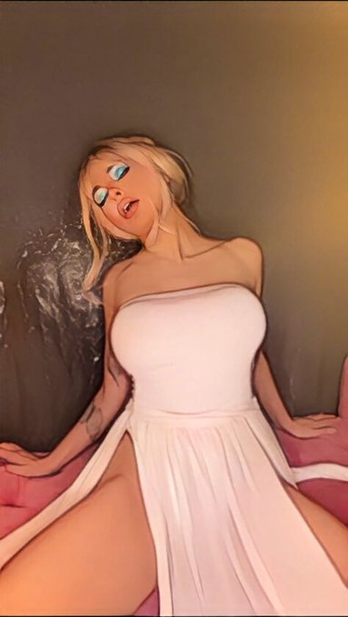 I smell sex n candy 🍭 https://t.co/OgWponvbLb