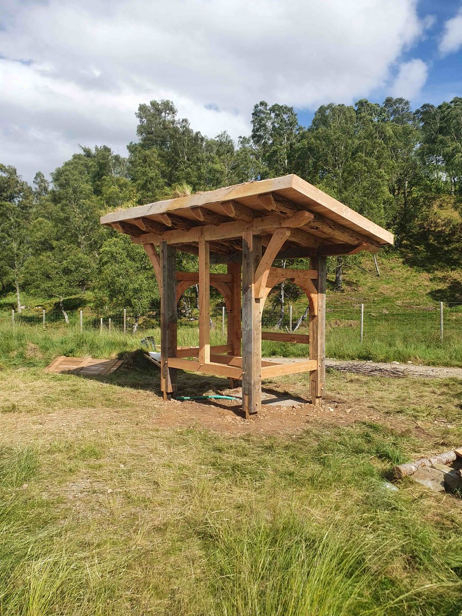 shielingproject's tweet photo. This is what our timber craft participants built this week. Learning traditional building and joinery skills and working with their hands and as a team to build a beautiful timber structure. #timbercraft #theshielingproject https://t.co/dDH1zKcTux