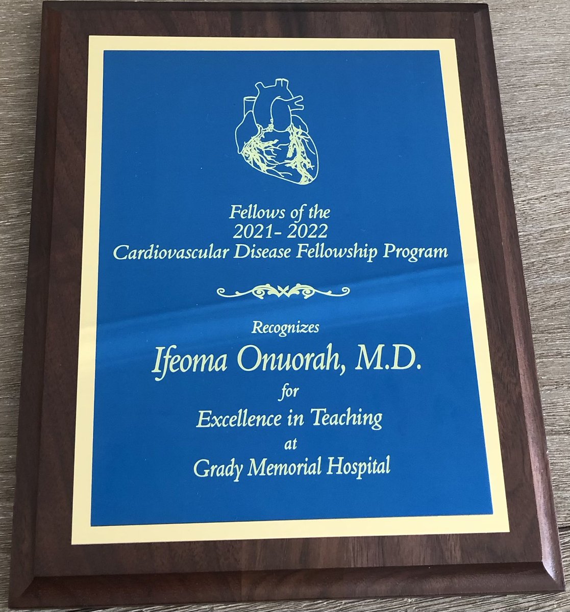 IfeomaHeartMD's tweet photo. I am honored to receive the Grady excellence in teaching award from the fabulous 2022 Emory graduating cardiology fellows. I am truly grateful. You all will be missed and I wish each and everyone of you success. #grateful #emorycardiologyfellowship #proud #emoryatgrady https://t.co/awIkvLkjmO