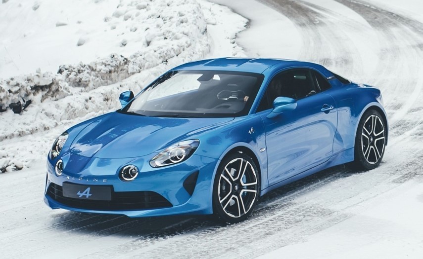 andrenegrao17's tweet photo. A  Alpine é uma fabricante francesa de carros esportivos e de corrida fundada em 1955. Nesse post vamos conferir alguns modelos de carros da marca que ficaram marcados na história.

-Coupé gt 4 posti
-Coupé 2+2
-Coupé sport
-Cabriolet sport
-Berlinetta tour de france https://t.co/LtDaOgjKC0