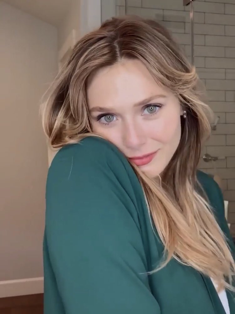 ChaosWitchcraft's tweet image. If you see this, you are obligated to hit on me.