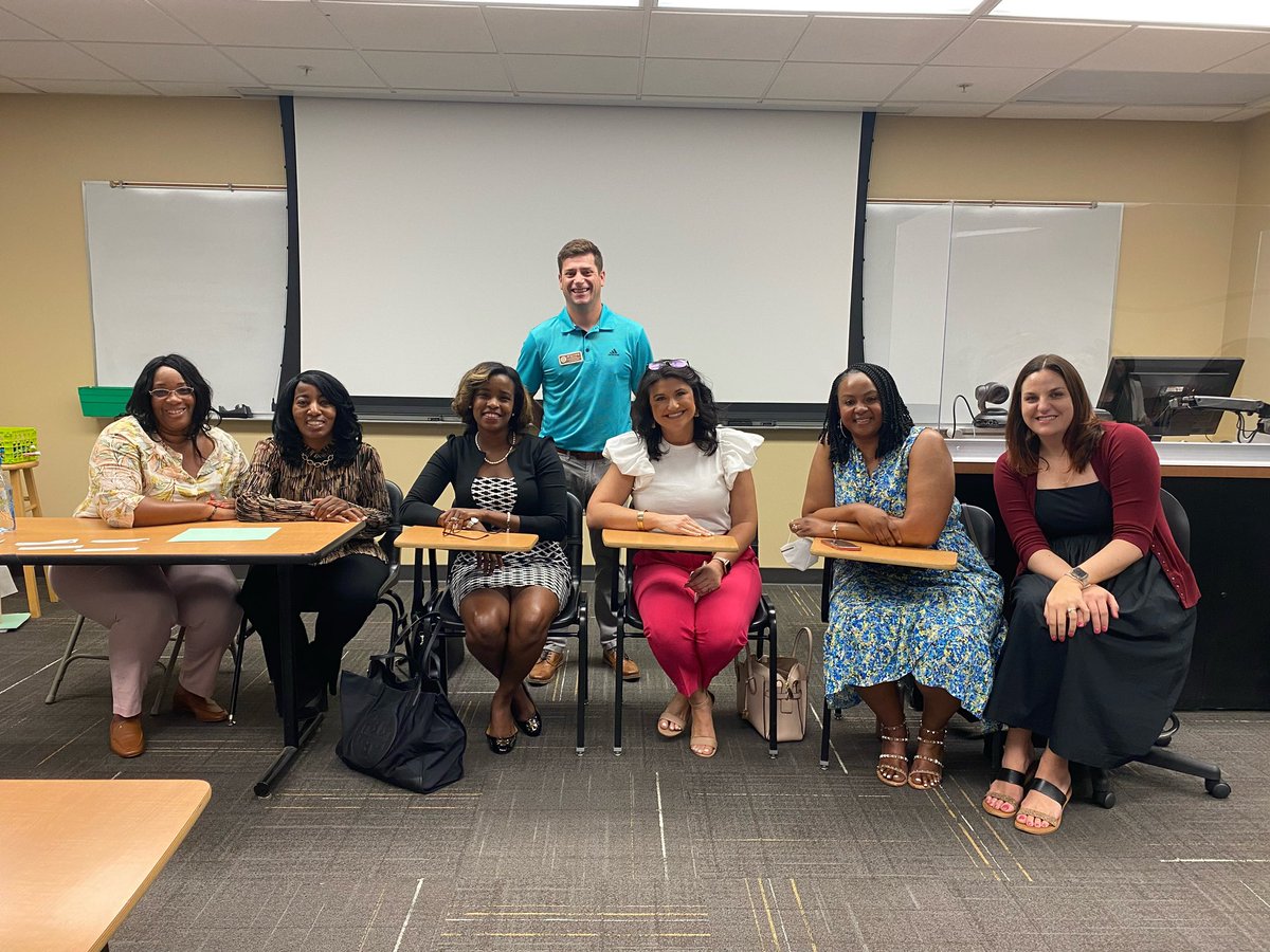 BrookeCSolz's tweet photo. Served as a panelist at Florida State University to speak to first year doctoral students as I near the end of my doctoral journey! 10.5 months left! https://t.co/WZllbDLHbZ