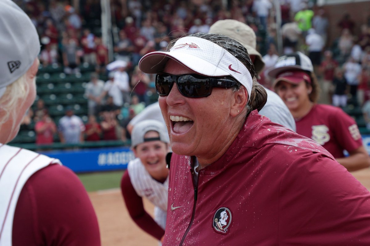 JackMainTV's tweet photo. BREAKING: 2018 national champion and @FSU_Softball head coach, Lonni Alameda will be hosting a one-day clinic on August 12th at Landmark College in Putney, VT.  @MyNBC5 #VTSoftball (📷ChopChat) https://t.co/GQj7hUKzyY