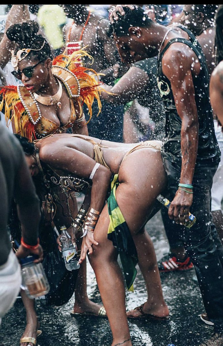 SocaTherapyJa's tweet photo. #TherapyChat #SocaTherapyJa

Wet Fete or Jouvert? Which one allyuh prefer? https://t.co/JEeGjH2ExY