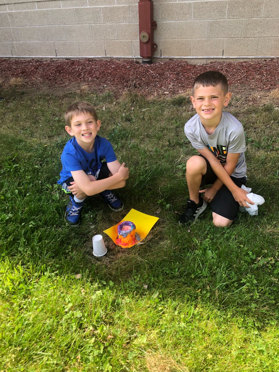 CHSRangers's tweet photo. Our Summer Program is open to K-8th grade students. Come join the fun! We will have a special guest on June 21st! 
Check out Futboleros!
https://t.co/kcQVGkSoDZ https://t.co/1I3BcI4zGA