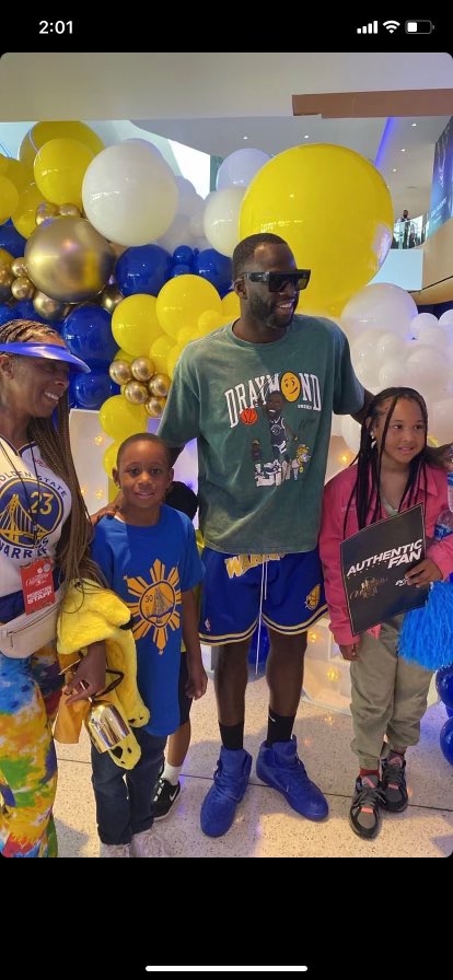 itsthaking_'s tweet photo. My nephew not new to this he true to this! #DubNation #BornInToThis #MyNephewVJ #RealFan #DraymondGreen #Warriors https://t.co/crvh3ogJee