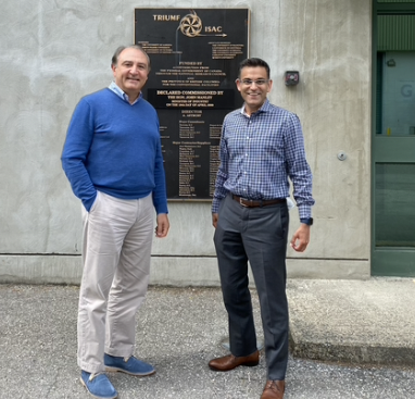 CAMHResearch's tweet photo. Last week, Dr. Neil Vasdev, Director of the CAMH Brain Health Imaging Centre, toured the @TRIUMFLab facility in Vancouver with @schaffp, @APStrafella, Dr. Carolyn Anderson, Dr. Andrew Goertzen #CAMHImaging https://t.co/AyEbCSG0cw