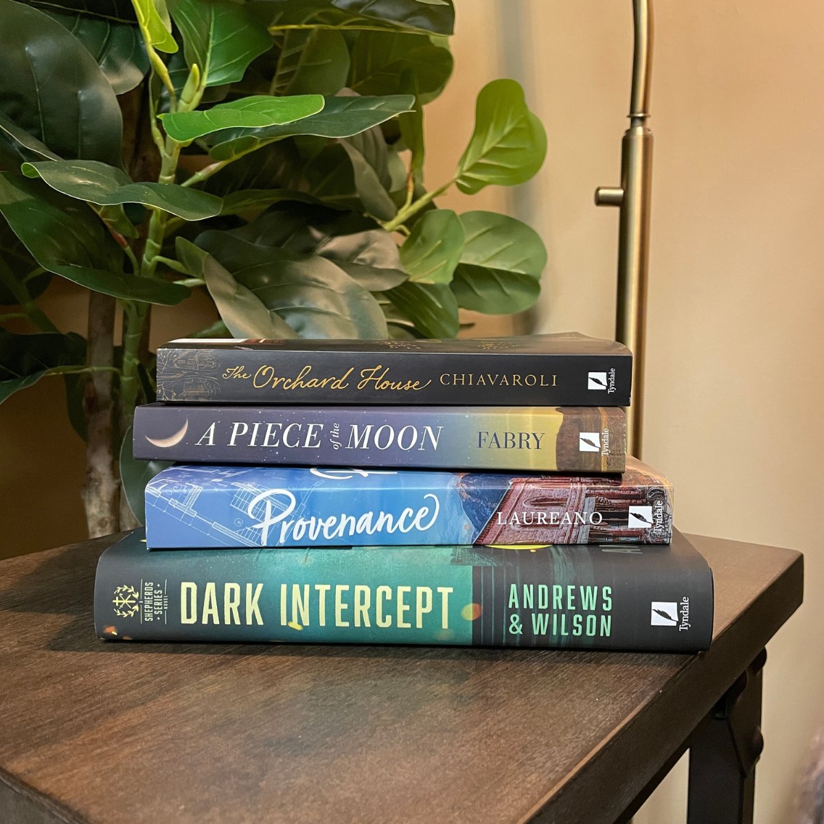 A special shout-out to @HeidiChiavaroli’s The Orchard House, @chrisfabry’s A Piece of the Moon, @CarlaLaureano's Provenance, and @BAndrewsJWilson’s Dark Intercept on being named @ACFWTweets Carol Award Finalists! Congrats! 🎉 tyndale.life/CarolAwards2022