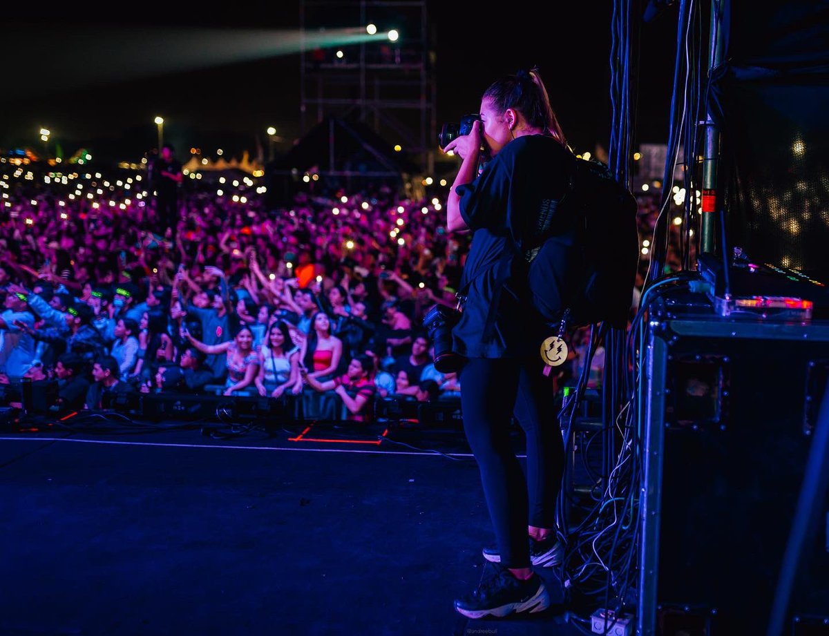 ecuador bts by <a href="/AndreeGranda/">Andreé Bull</a>