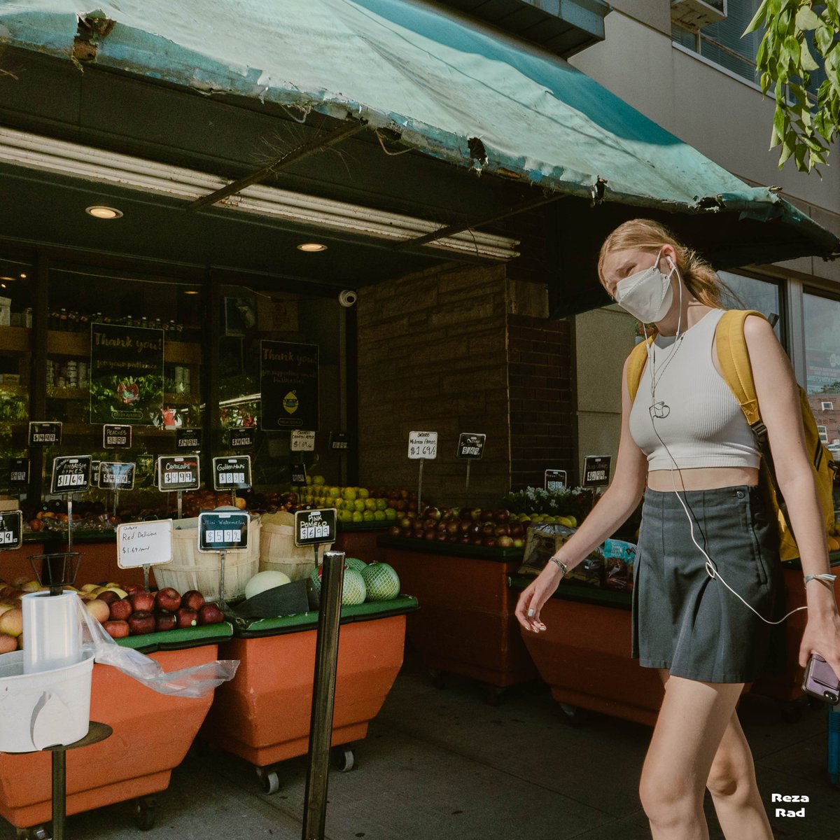 mrrostamirad's tweet photo. 1 hour walking in Bloor street west was a fantastic experience. #Summer is almost here; you can feel it in the local stores and their look and feel.
#bloorwest #bestcitiesofcanada #hello_cities #toronto #torontostreetphotography #toronto_street #toronto_streets #streetsoftoronto https://t.co/hhN5DiL9M1