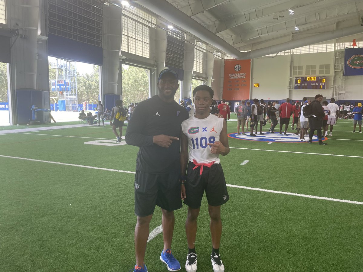 MilesAllard's tweet photo. I had an amazing day @UF 🟠🔵🐊today, truly blessed! Out of the 12 reps I had on 1on1’s, only 2 passes were completed while covering. @coach_bnapier @ClavensC @PToney @kearycolbert @Mansell247 @GatorsFB @TJH3_ @CoachMPeterson @Andrew_Ivins @larryblustein https://t.co/db5Et84GgQ