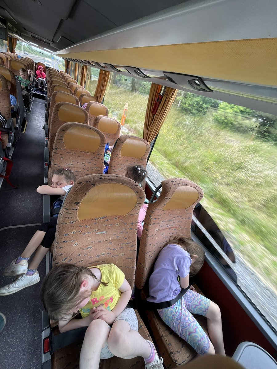 School tour part 6 <a href="/BallaghkeeneNS/">Ballaghkeene N.S.</a> <a href="/AmandaHanrahan5/">@MsHanrahanBNS</a>