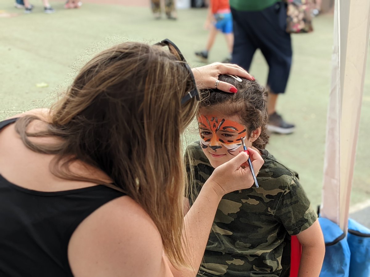 HawkedonAssoc's tweet photo. Thanks to EVERYONE who made our Hawkedon Primary School Summer Fayre 2022 a success - whether you helped to organise, volunteered on the day or came along to support to us, it was great to see our local community join together for some fun in the (almost!) sun. https://t.co/Y82TuATgr0