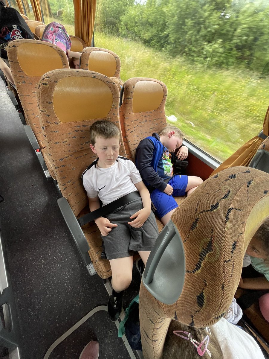 School Tour part 7 🚌 <a href="/AmandaHanrahan5/">@MsHanrahanBNS</a> <a href="/BallaghkeeneNS/">Ballaghkeene N.S.</a>
