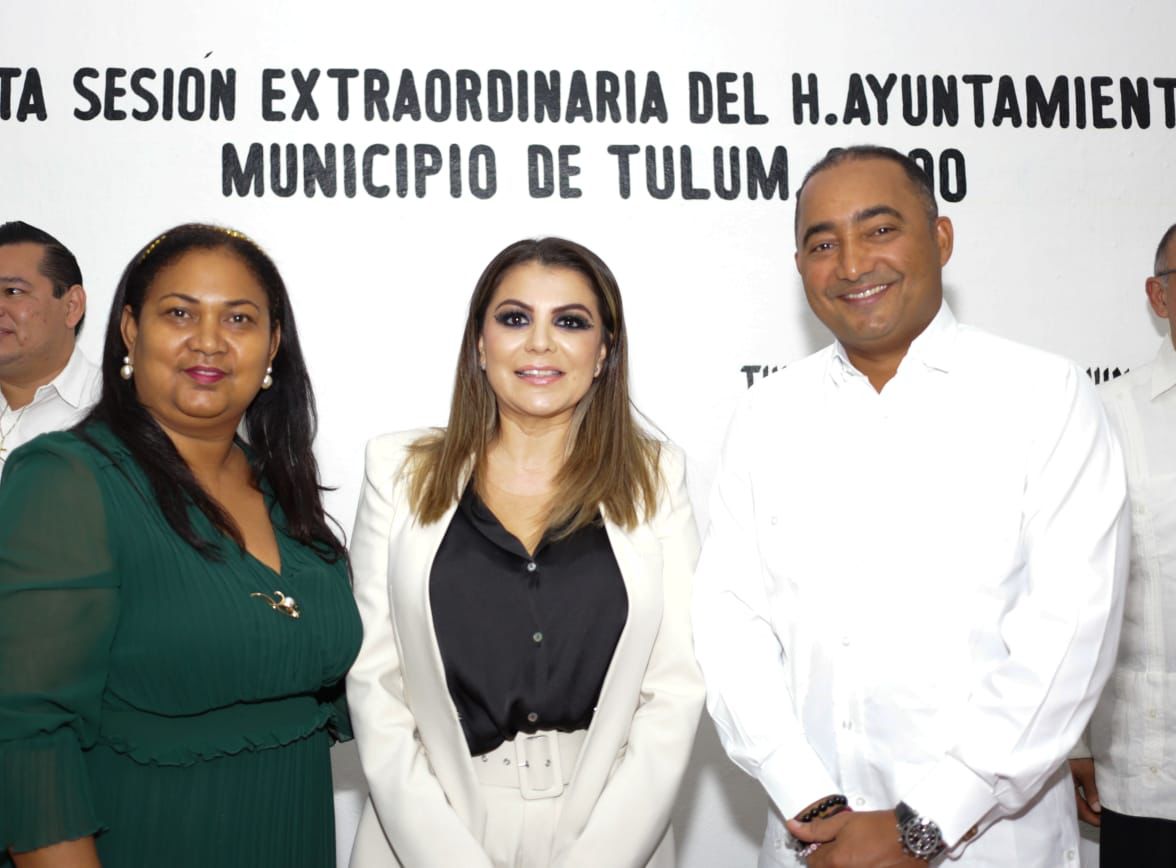 msalinas21's tweet photo. #20dejunio #QuintanaRoo 
Fortalece hermanamiento la imagen turística de #Tulum: @mendozanahi 👉🏾 https://t.co/Rnexm2xM4A https://t.co/ZLWTobcmod