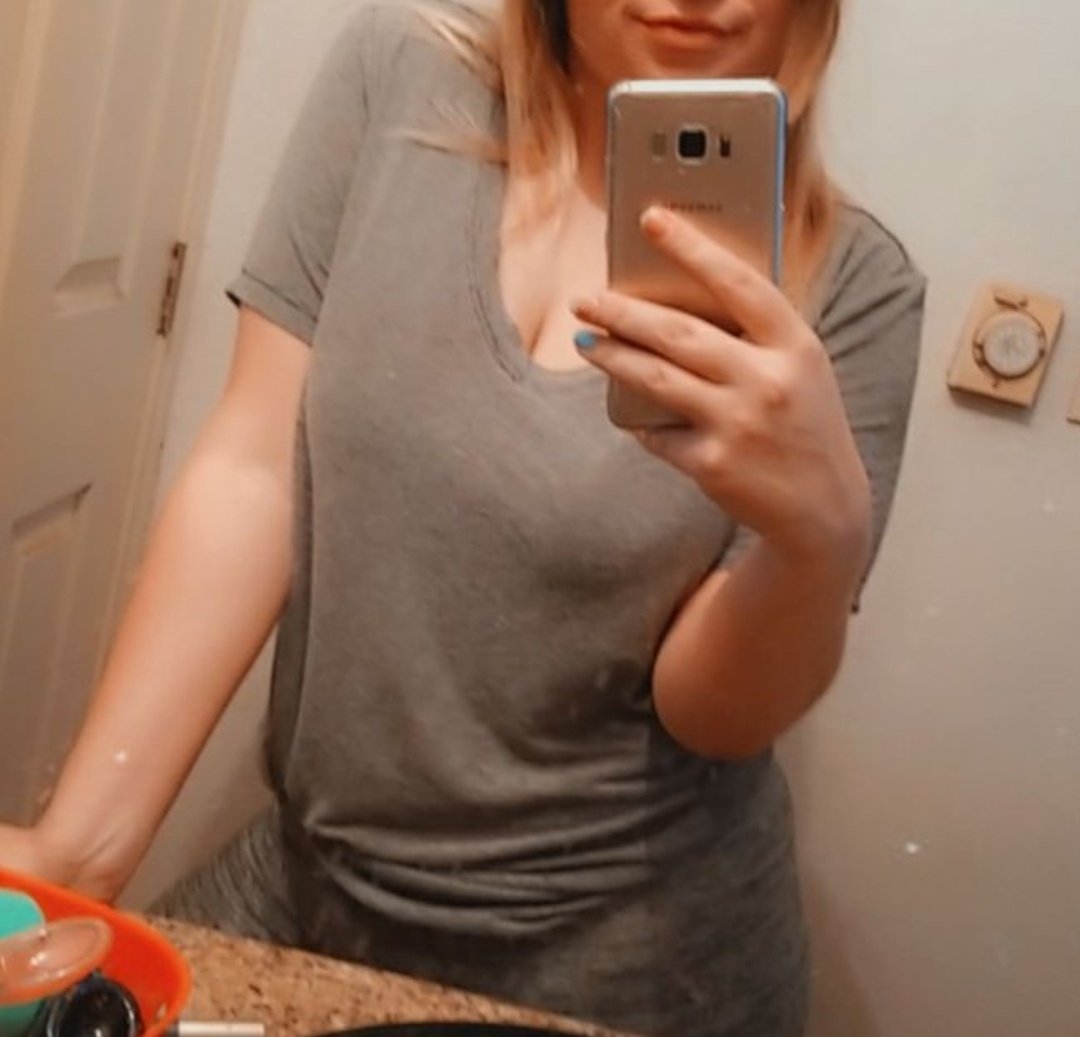 LexiLynne18's tweet photo. #sellingcontent #newseller #sweet #sassy let's have fun https://t.co/lBIXbKFKNY