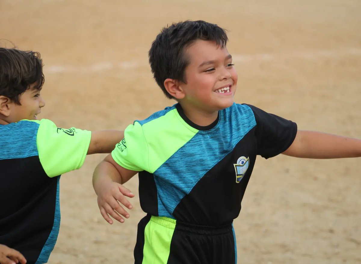 AcademiaMorr's tweet photo. La alegría y la felicidad en estas imágenes de los más chiquitos es lo mejor que verás el día de hoy ⚽️💙

#SomosAcademiaMorr #VamosMorr #Barquisimeto #FútbolEnBarquisimeto https://t.co/9qXWEwACFt