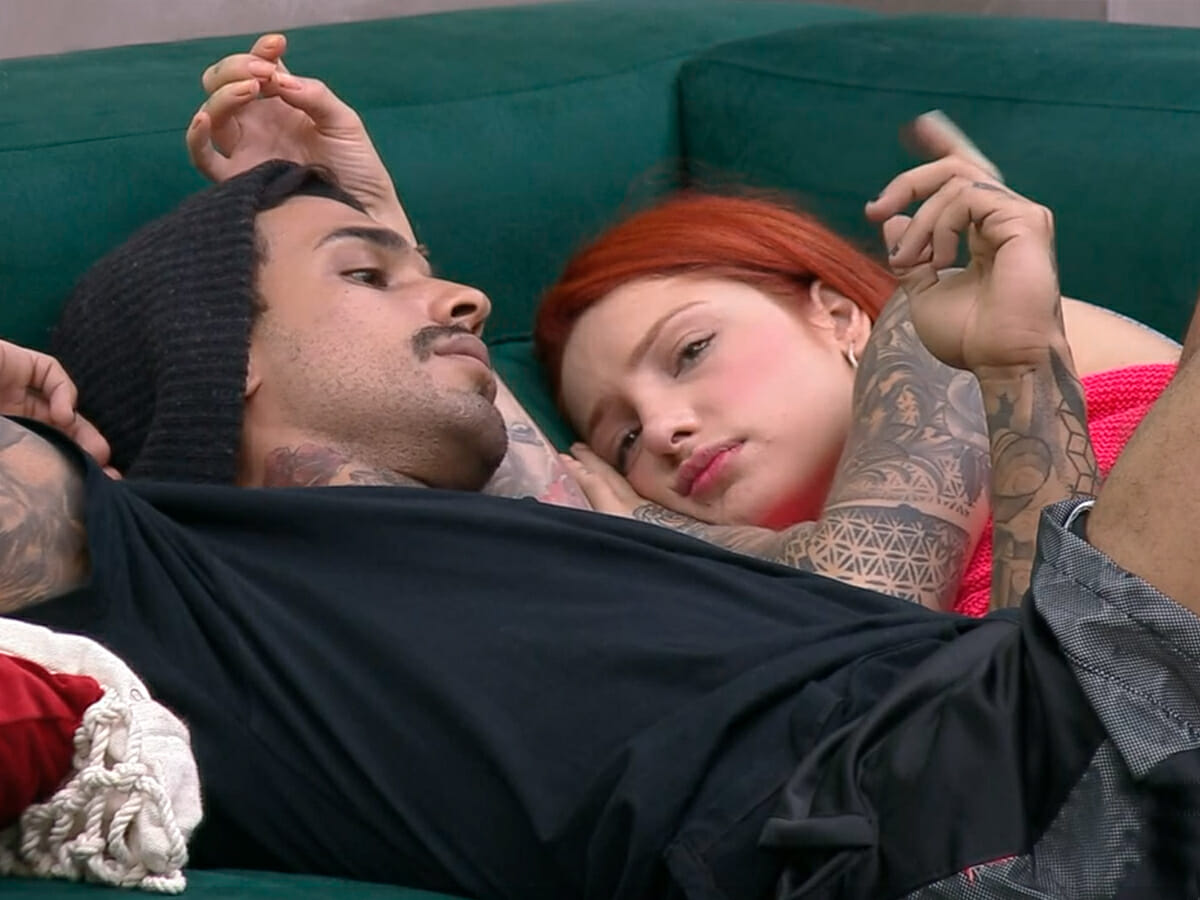 TVObservatorio's tweet photo. Power Couple: Eliza e Hadballa vetam rivais da Prova dos Casais e amigos correm risco de enfrentarem a DR juntos
CONFIRA: https://t.co/rnkFHA2Lf0
#AdryanaEAlbert #AnneEPeLanza #BrendaEMatheus #ElizaEHadballa #KarolEMussunzinho #LuEHadad #MicheleEPassa #PowerCoupleBrasil https://t.co/nM90DlwRY1