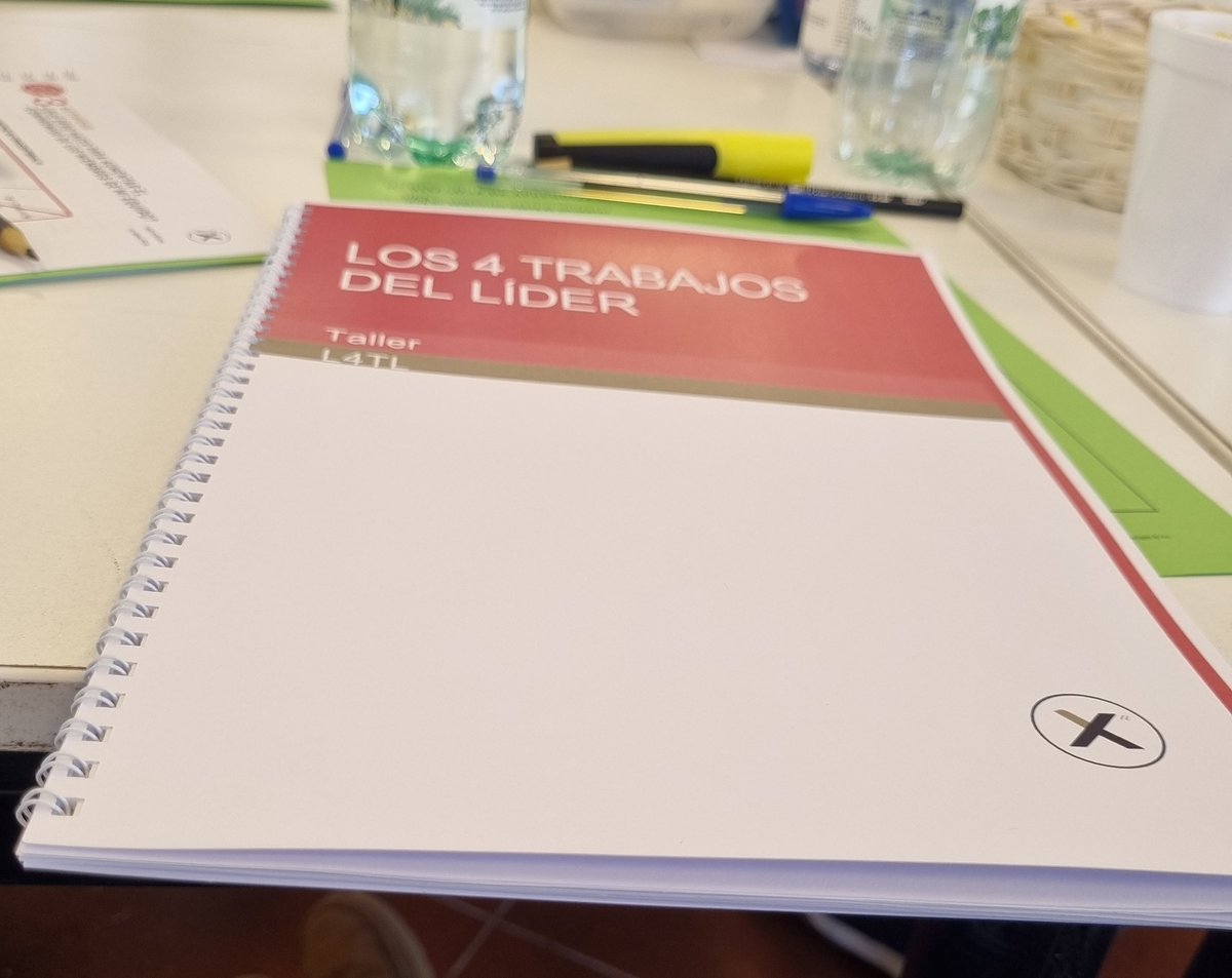 almeida_guille's tweet photo. Hoy tocó taller #L4TL de @xnpartners 
Muchas herramientas, tips y conceptos claves sobre liderazgo nos llevamos para aplicar en el trabajo en equipo!💪 
Jornada intensa! 🔝 
Facilitadores: @nygonza @XPardinas 
cc: @ebalino https://t.co/QPWvi5DpuK