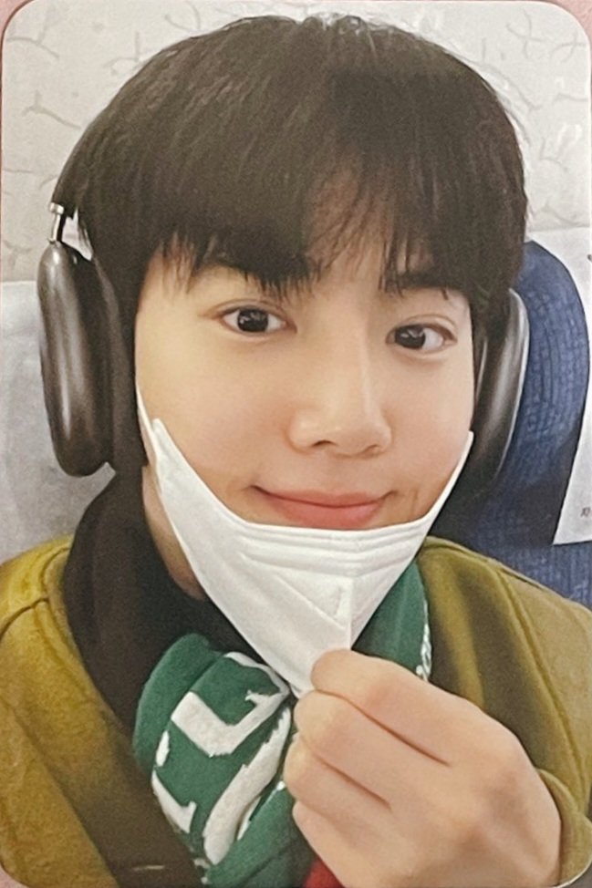 SUHOLOOK's tweet photo. #Suho #수호 #スホ #金俊勉 https://t.co/yMGyQ6betq