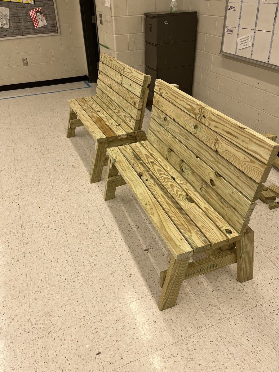 Great day at Alcovy Summer ASAP! Grooming future construction engineers in our STEM initiative! Second construction of sitting bench this summer!!! <a href="/DeenajSams/">Deena Sams</a> <a href="/Coachin_AHS/">Chris Williams</a> <a href="/KWilliams_AHS/">Dr. Kristopher Williams</a> @RonEdwardsWorld <a href="/AHSTigerHoops/">Alcovy Basketball Recruits</a>