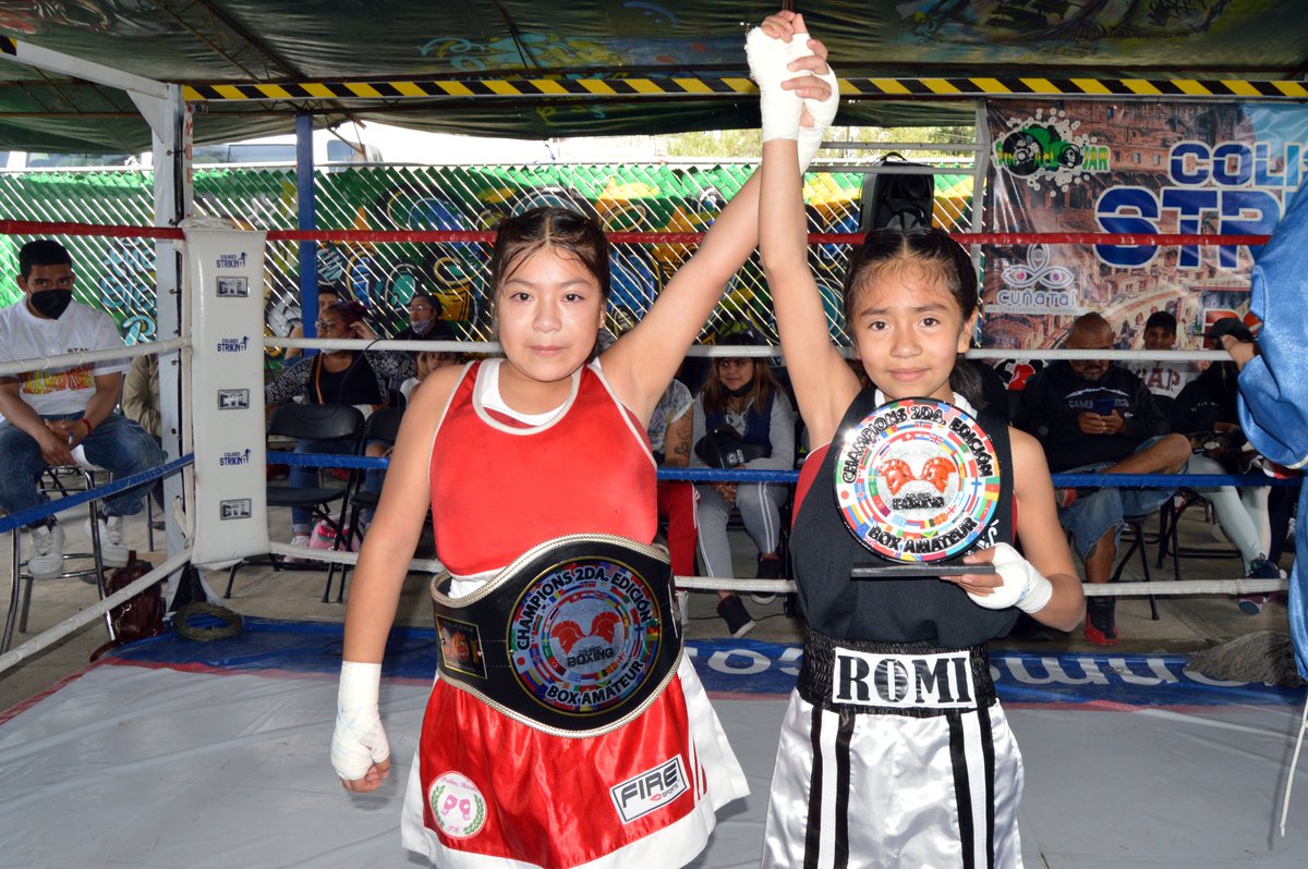 ObserverNR's tweet photo. #Deportes | Desde #NicolásRomero, #Edomex; así se vivió la 2da edición de #ColiseoBoxing dirigida por #UrielVaqueroFonseca, donde las y los peleadores de diversas edades, municipios y estados se dieron cita para enfrentarse por conseguir su cinturón de la victoria. https://t.co/qCvSpaJsAX