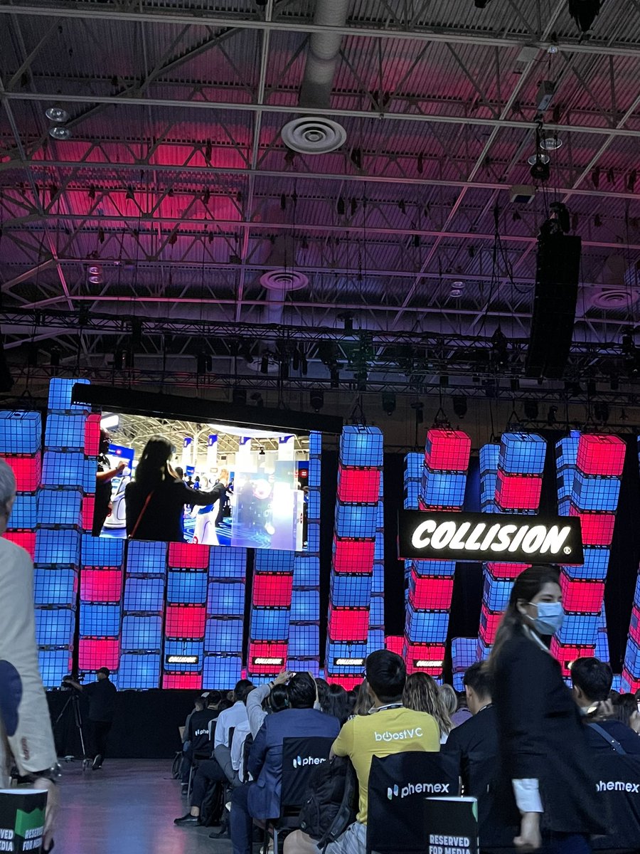 ZainMerch's tweet image. Collision Conference in #Toronto is packed! 

#Tech #Startups #Toronto