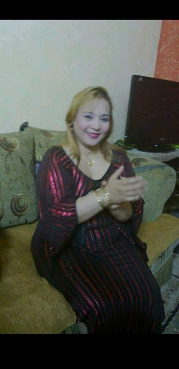 Tadyeth53's tweet photo. ديوث مصور مراته الأربعينيه اللبوه المربربه وعايز يسمع عليها أوسخ كلام غرقوها لبن ♠️🔥

لو انت كمان عايز تعرض لحم محارمك تعال خاص ♠️🔥 https://t.co/4N5j1ohDxl