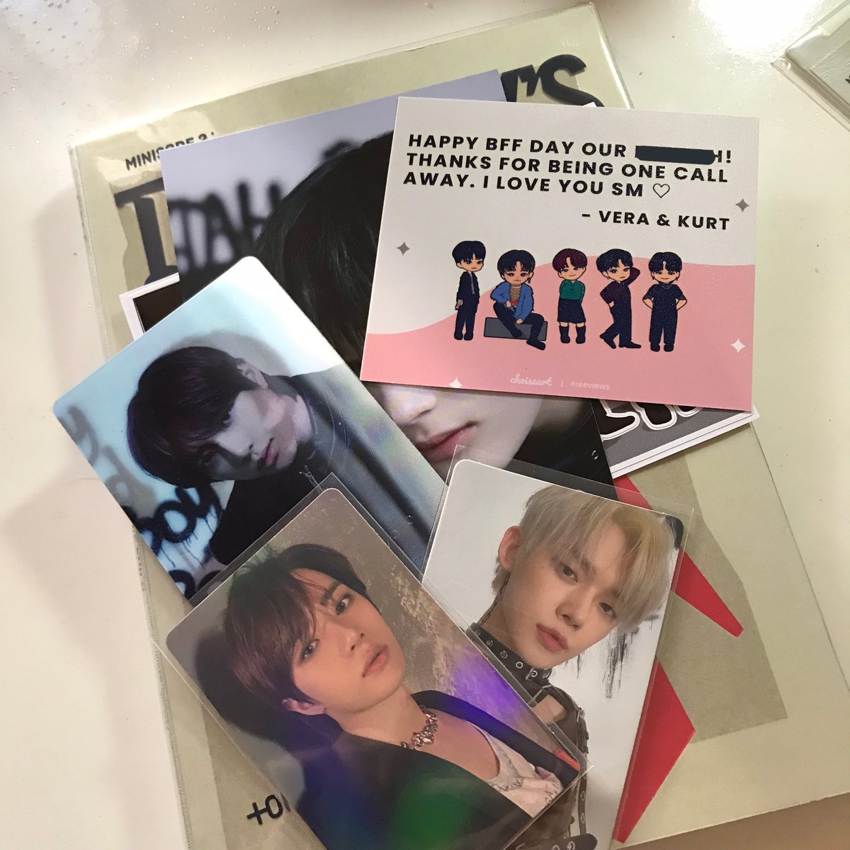 addtogyu's tweet photo. hello, @choiscart! | #reeviews ๐
finally unboxed my m2tc and it came with a surprise huhu ๐ข thank you sooo much for handling this go! the album arrived in good condition <3
thank you to my besties din :( love u two!! ๐ซ @kkyuhaul @0X1CART https://t.co/PvtXar6s0Q