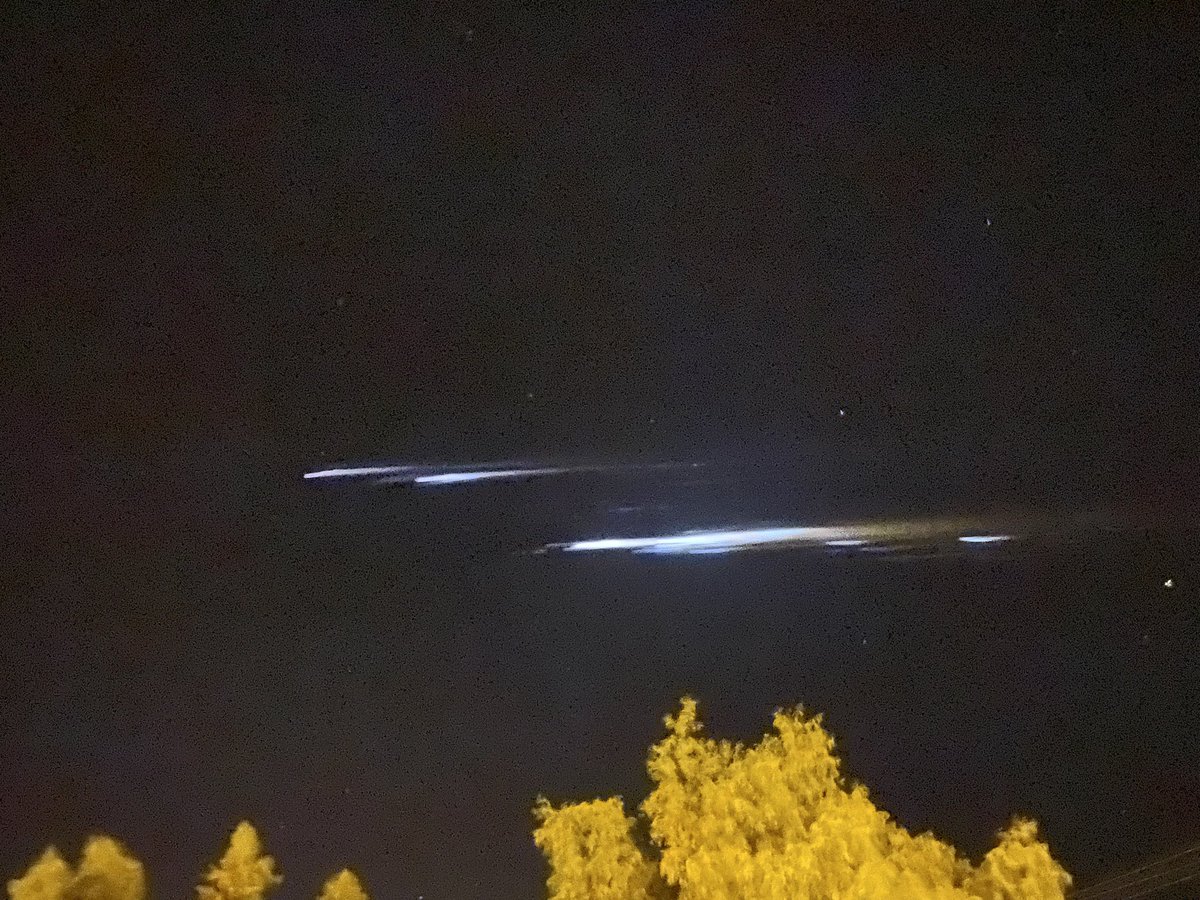 celiasuarezz7's tweet photo. me he cagao #meteorito https://t.co/uZMWZvLvQf