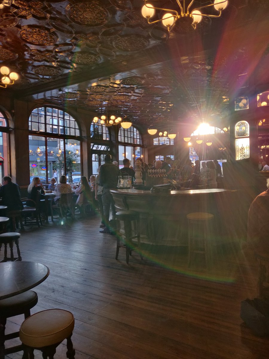 Lovely evening at the private pre-opening at the <a href="/BlackLionLondon/">Black Lion Kilburn</a>. Martin and his team have done a wonderful job at updating this Kilburn landmark. Grand opening tomorrow at 4.30pm. Great beer 🍻 according to the experts <a href="/anne_clarke/">Cllr Anne Clarke AM</a>  and <a href="/jscott110/">Joanne Scott</a>   1/3