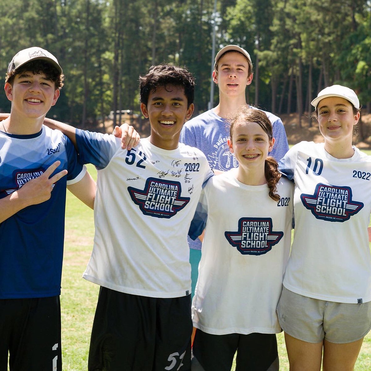 TriangleUlty's tweet photo. Carolina Ultimate Flight School week 1 just FINISHED!
Check out some highlights from @brent23 β¦ with guest appearances from Team @usaultimate World Games players Sarah Meckstroth and Eric Taylor!
#ultimatefrisbee #cufs #ncultimate #raleighradiance #raleighflyers https://t.co/wsIIGN1iwj