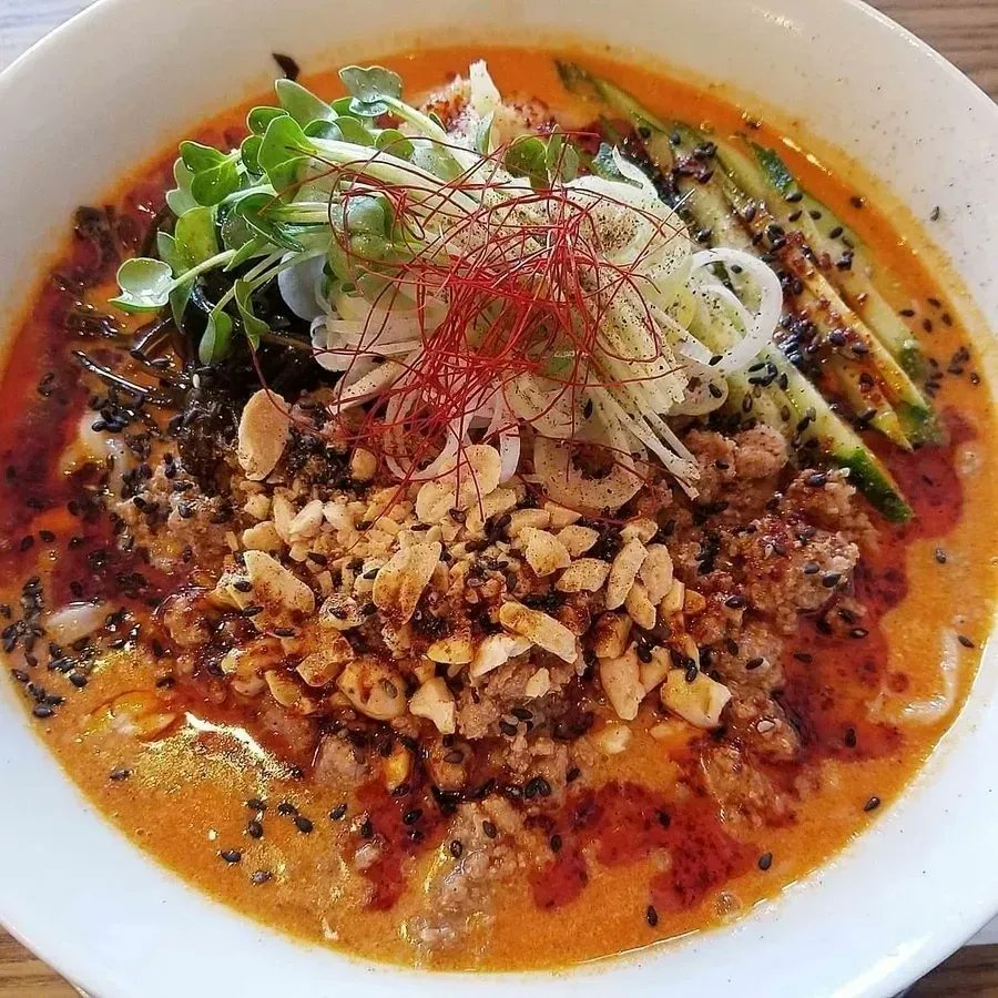 ra_mentaniya's tweet photo. おはようございます！
6月21日(火)
水道工事も無事に終わり通常営業です。
11:30～14:30
18:00～21:00

『冷し担々麺🌶️🔥』あ��ます。
『ﾚｱﾁｬｰｼｭｰ飯🐷✨』あります。
　&amp;ﾚｷﾞｭﾗｰﾒﾆｭｰ🍜

本日も宜しくお願い致しますm(_ _)m https://t.co/eUSyANa7L8