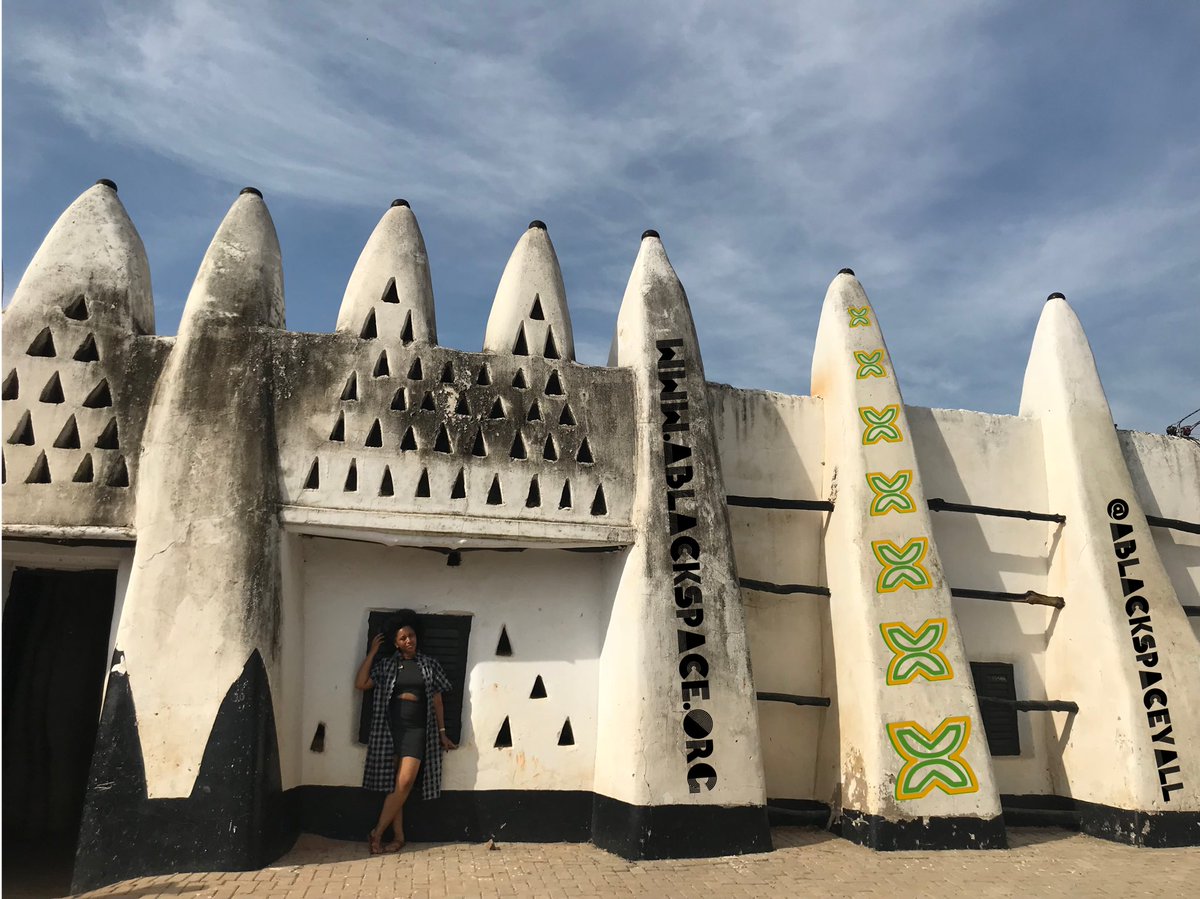 ablackspaceyall's tweet photo. 🎶🎼🎵SAY IT LOUD, I’M BLACK AND I’M PROUD🎵🎼🎶

Uncle James Brown would be pleased, Juneteenth was LIT and A BLACK SPACE is still on fire 🔥 

#Juneteenth #aBlackSpace #NonProfit #InfiniteFreedom #CultureBearing #OralTradition #AncestralCraft #InMyNaturalState #ThankYou https://t.co/3JXhYfEHDh