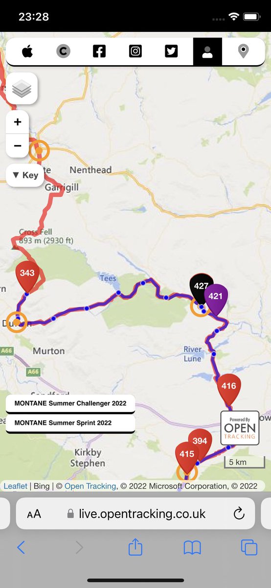 lynnslabs's tweet photo. @TheSpineRace waiting for the rest to go past the house since 343 earlier tonight #spinerace #Teesdale https://t.co/3CPErpxN8o