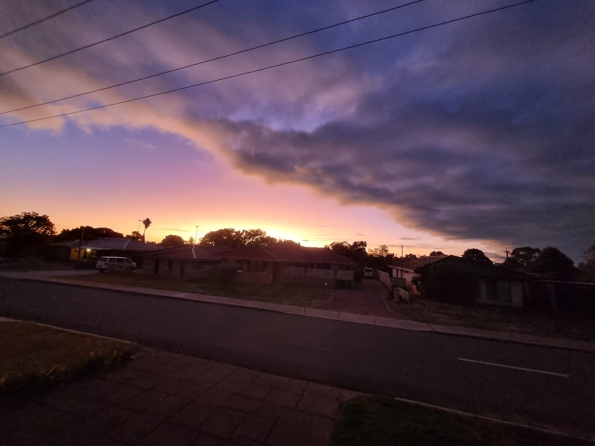 piie80's tweet photo. It just keeps getting better 🌞 #Perth #Perthect https://t.co/7DRNKz9fTY