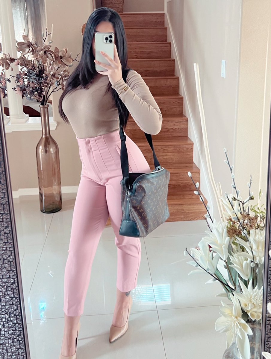 cryptoxkitty's tweet image. Being responsible &amp;amp; not partying in NYC💔